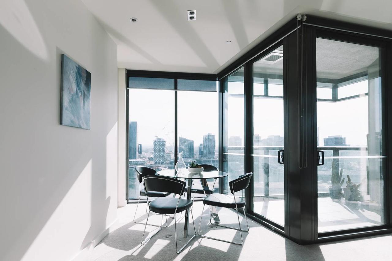 멜번 Experience Waterfront Luxury With Views 아파트 외부 사진