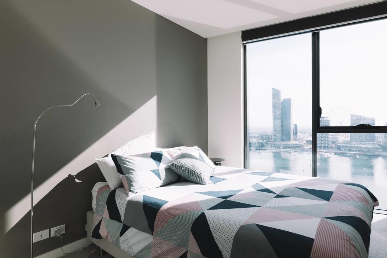 멜번 Experience Waterfront Luxury With Views 아파트 외부 사진